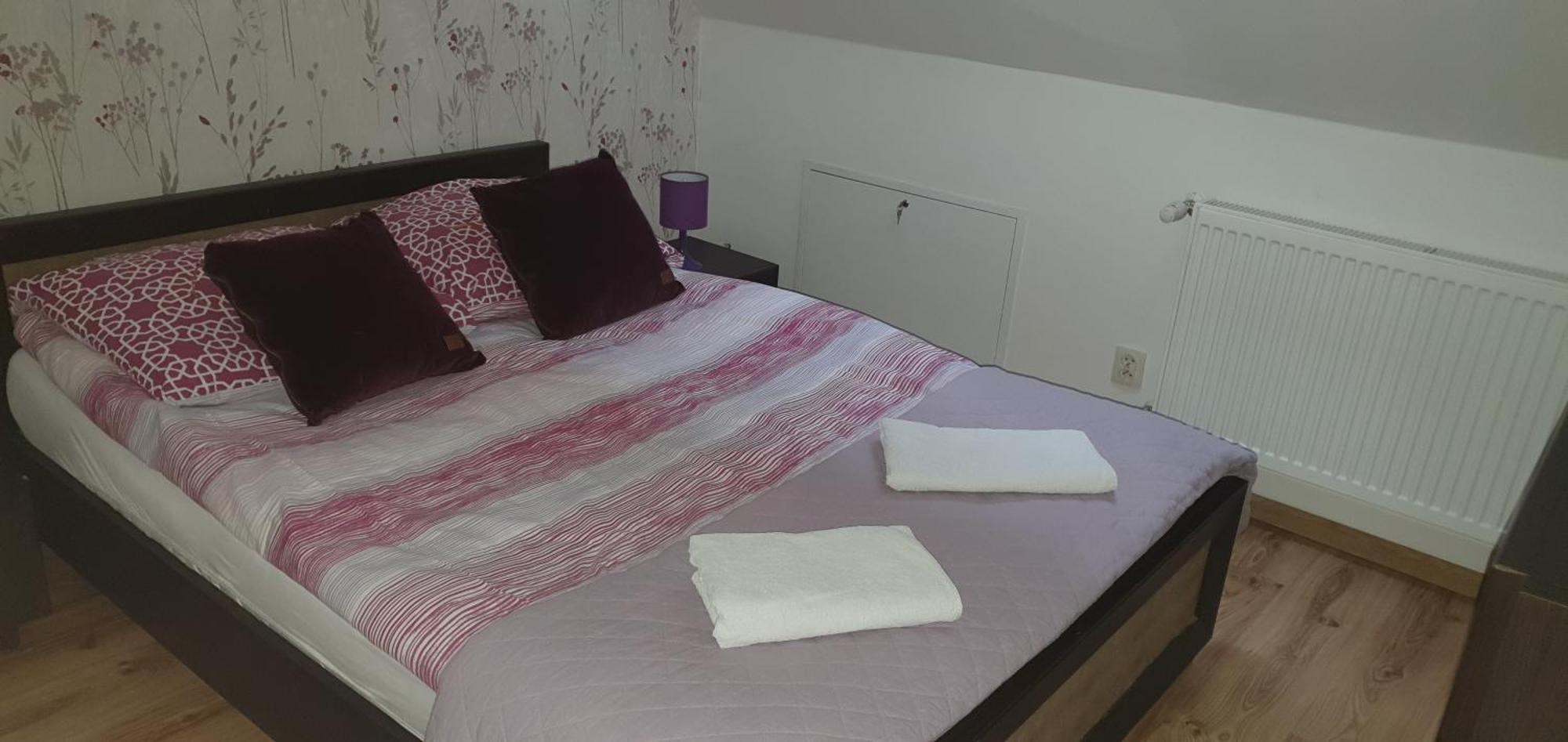 Appartement Cudowny Zakatek Z Ogrodem I Basenem à Bukwica  Chambre photo