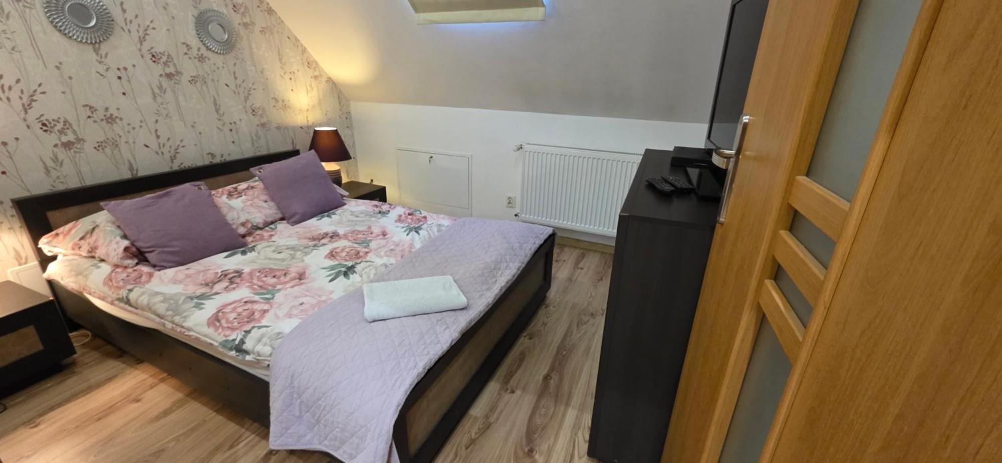 Appartement Cudowny Zakatek Z Ogrodem I Basenem à Bukwica  Extérieur photo