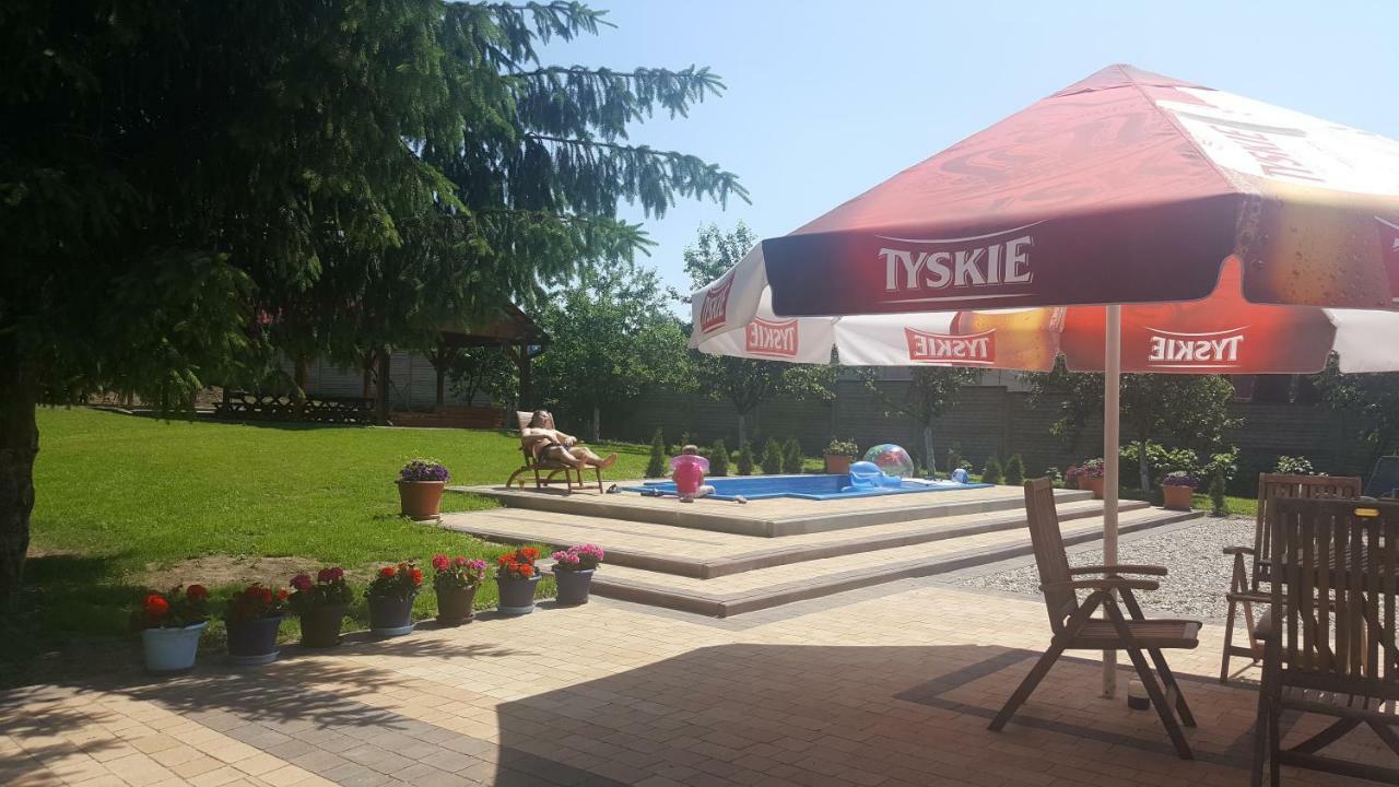 Appartement Cudowny Zakatek Z Ogrodem I Basenem à Bukwica  Extérieur photo