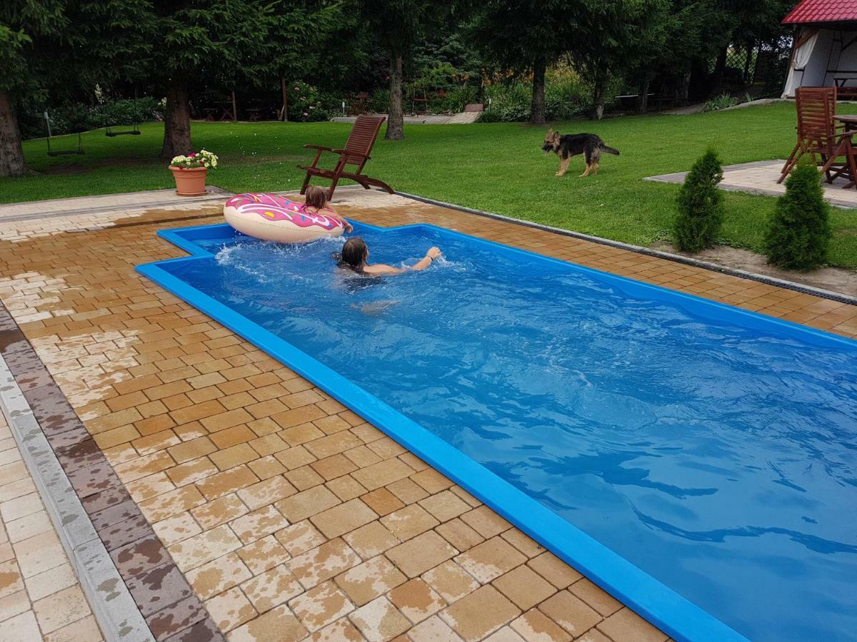 Appartement Cudowny Zakatek Z Ogrodem I Basenem à Bukwica  Extérieur photo